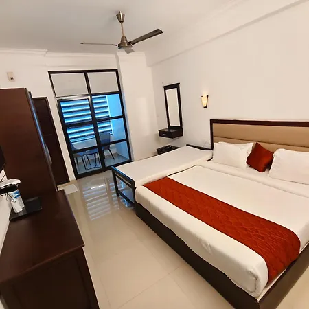 Spring Valley Resort Thekkady Exterior photo